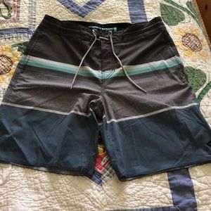 Rip curl boardshorts size 29